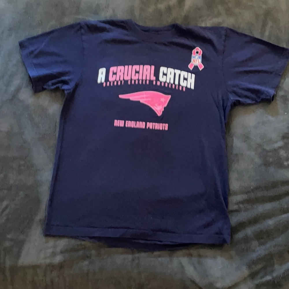 NE Patriots Breast Cancer Awareness t shirt